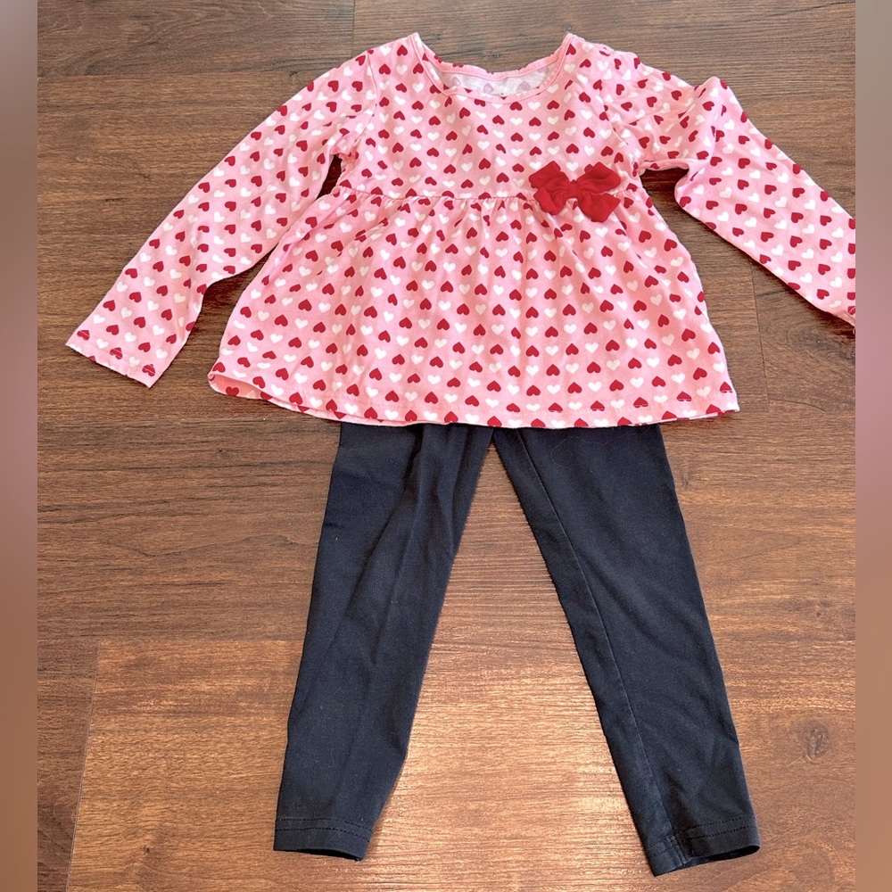 The Children’s Place long sleeve heart top with black leggings. Size 2T